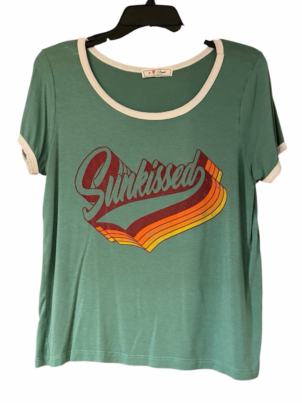 It ❤️ Closet Los Angeles Sunkissed Green Ringer Graphic Tee - Size Medium